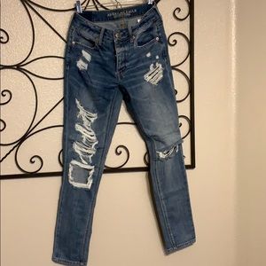 American Eagle tomgirl jeans